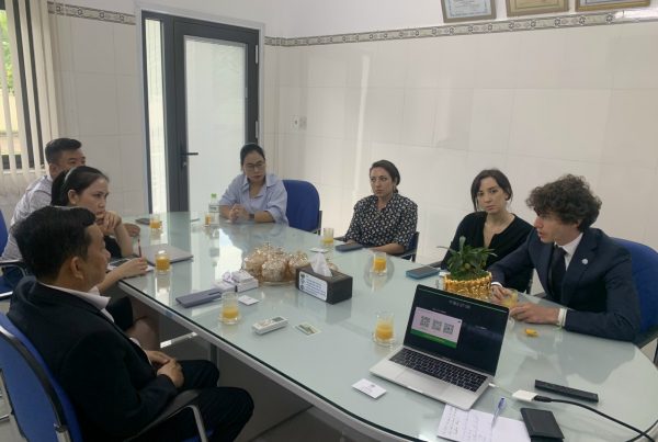 Xin cám ơn đoàn đại diện TP Milan Italia